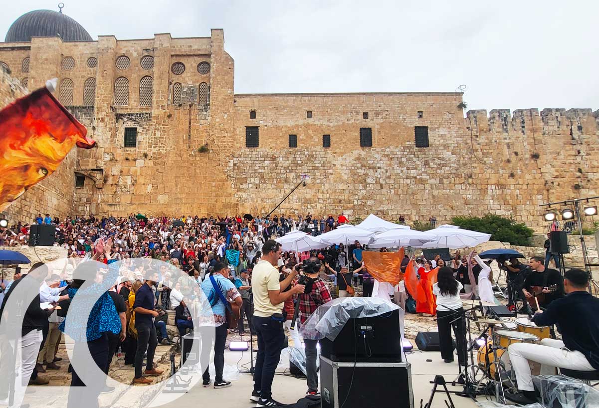 Pentecostlow